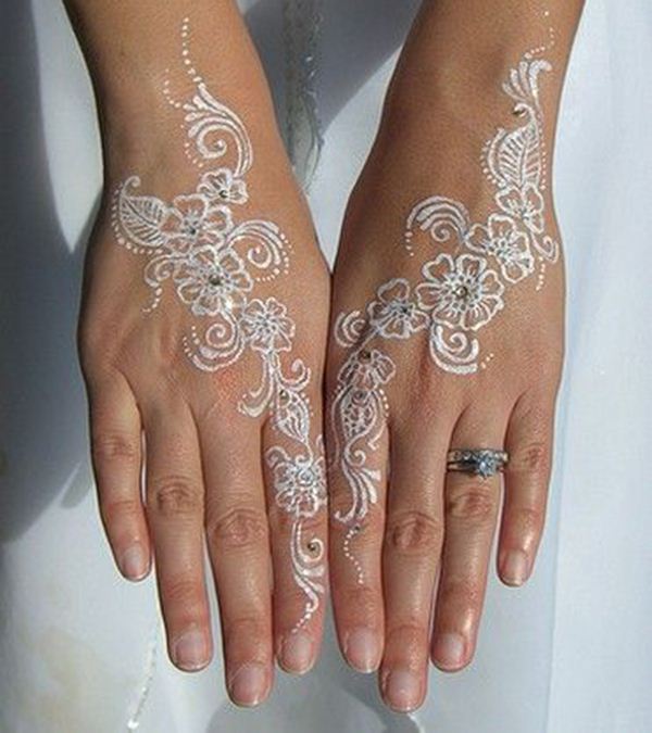 19 Stunning White Henna Designs For You