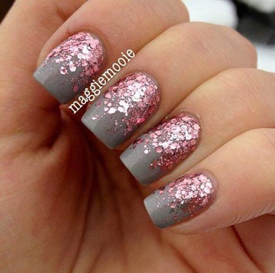 35 Easy Glitter Nail Art Ideas You Will Love To Try