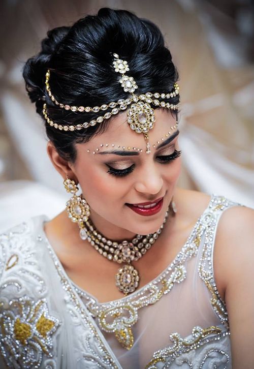 20 Gorgeous Indian Wedding Hairstyle Ideas 20 Gorgeous Indian Wedding Hairstyle Ideas