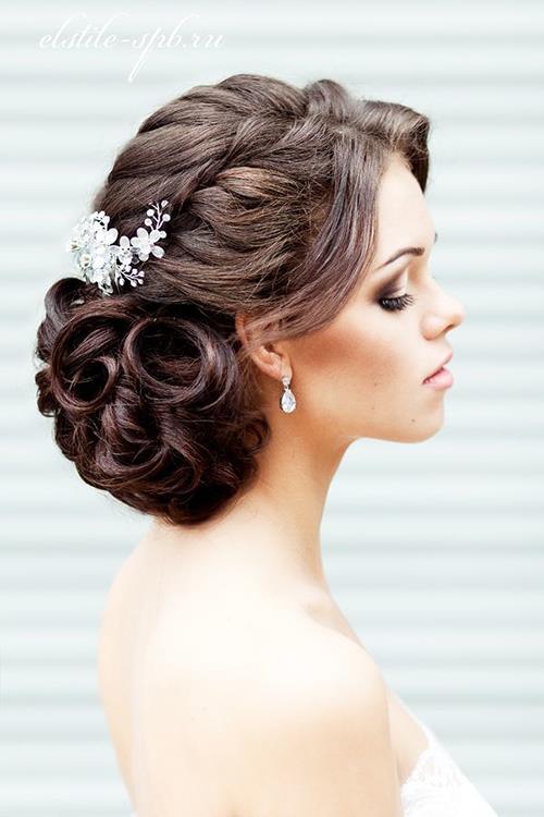 20 Gorgeous Indian Wedding Hairstyle Ideas