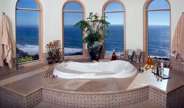 Combination of Modern and Traditional Bathroom