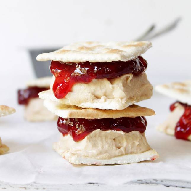 crackers