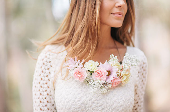 floral necklace