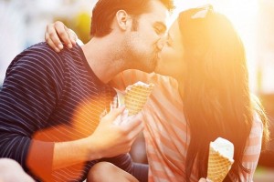 10 types of most romantic kisses anyone would love to have