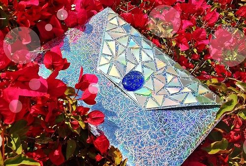 hologram cd clutch