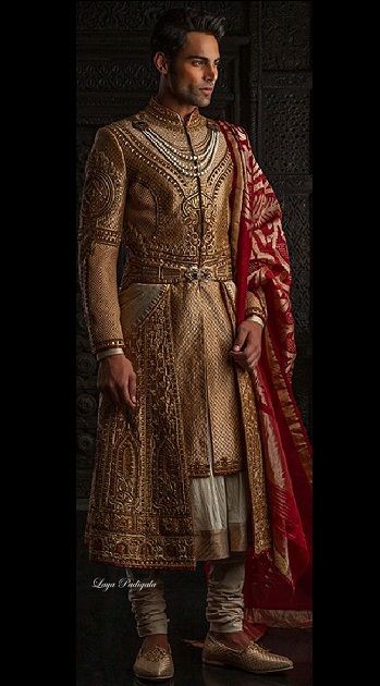 Royal And Classy Sherwani 011220152