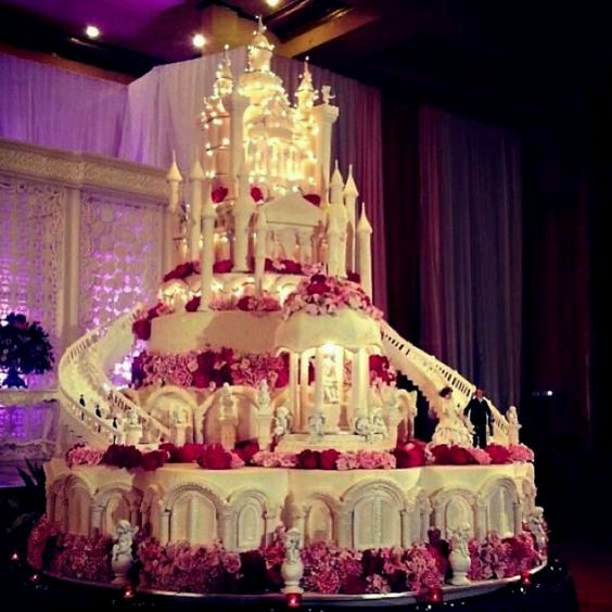 Castle wedding cake