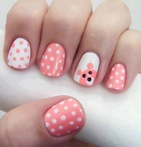 Cute bear and dots design