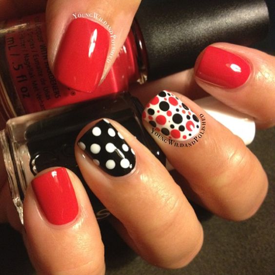 nail art with red and black nails