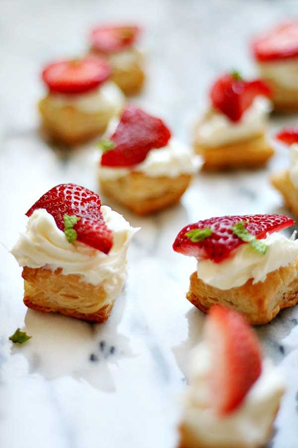 Strawberry-Pastry-Bites-With-Mascarpone