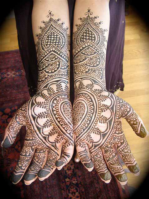 bridal-hand-mehendi-design-9