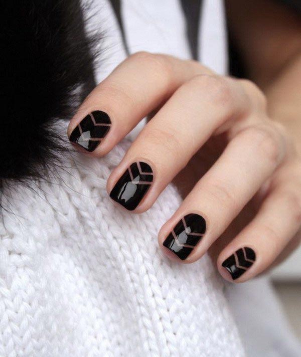 Negative spacing black nail art