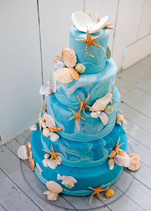 Under water style cake for beach wedding