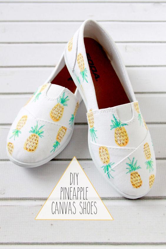 Pineapple painted shoes - Hand painted sneakers