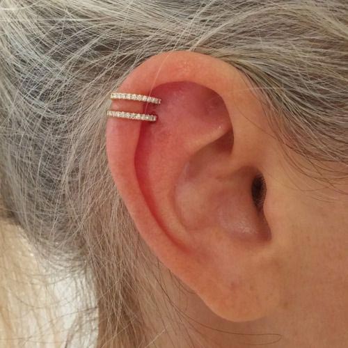 Elegant earrings for helix