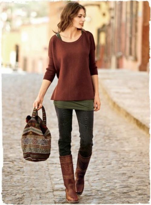 casual layered sweater and jeans fall outfit