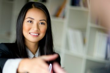 What makeup to wear to a Job Interview