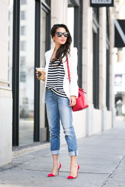 20 Stylish Ways To Wear Striped T-shirt And Look Effortlessly Chic