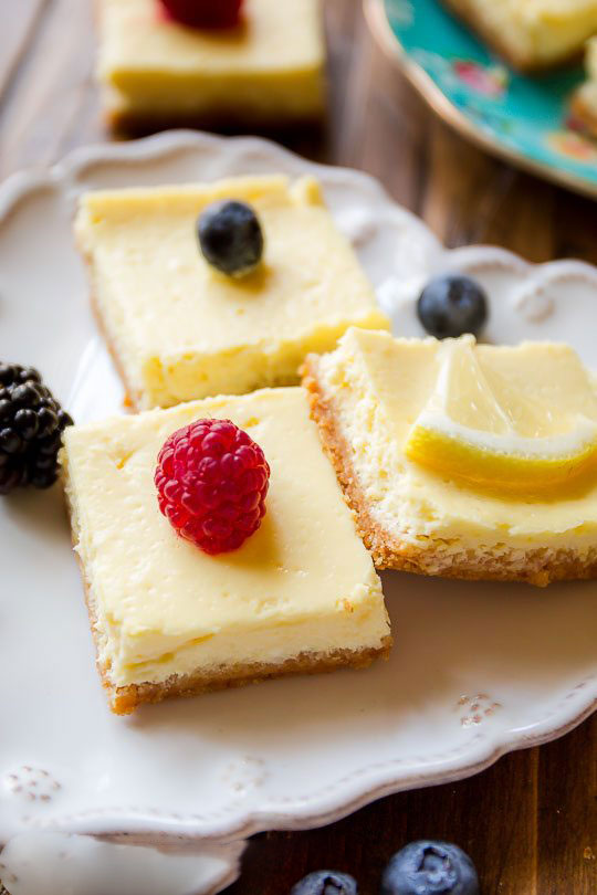 Greek yogurt lemon bars