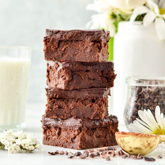 Yogurt Brownies With Chocolate Ganache