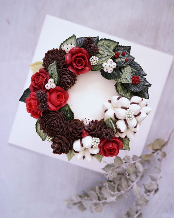 Incredible flower cake for christmas