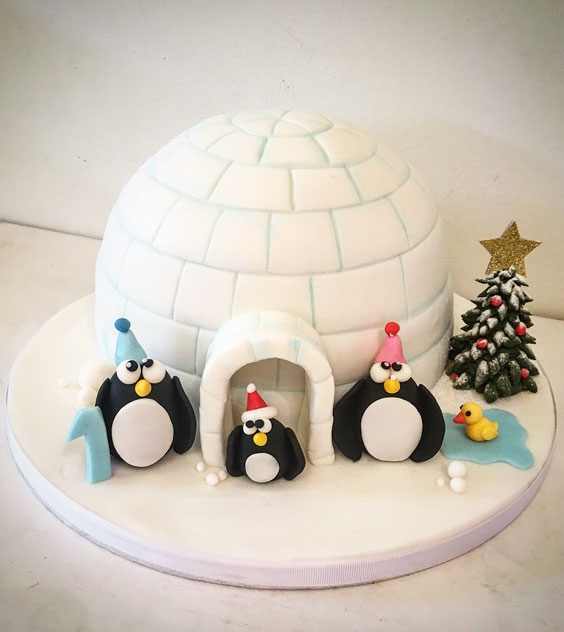 Lil Igloo Cake with Penguins