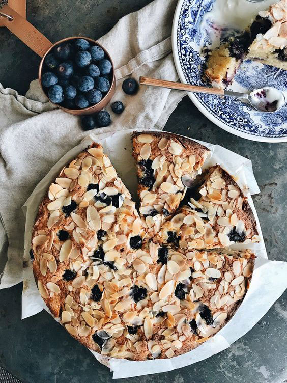 blueberry and coconut cake flavours