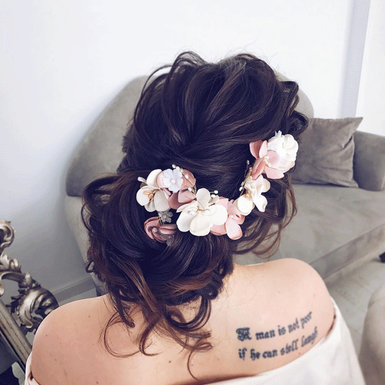 Messy hair flower bun diffrent flower hairstyles