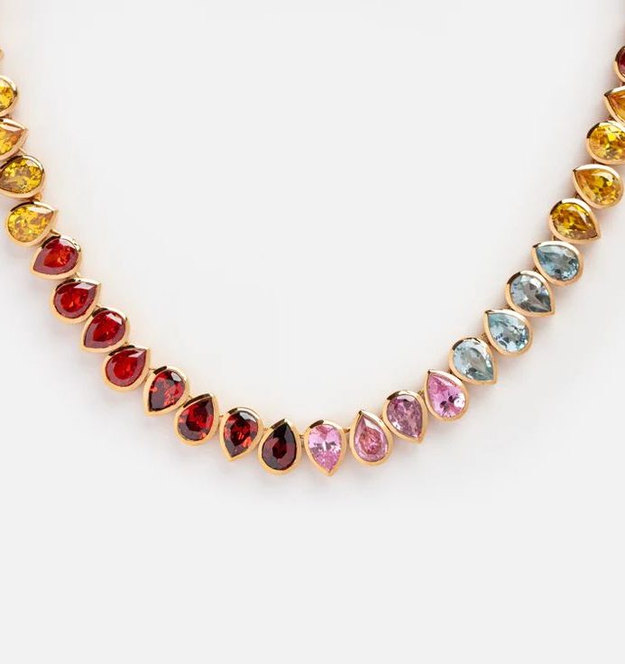 Colourful neckpiece.