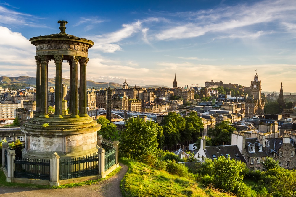 Edinburgh UK Destinations Worth Visiting For Christmas