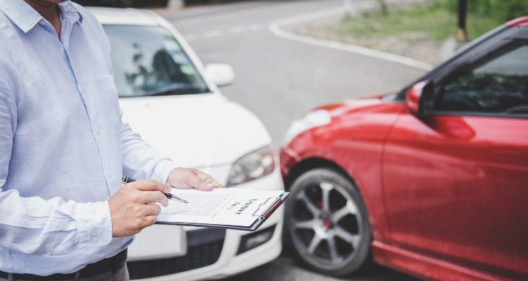 How to Sell a Car that Needs Work? Getting away with Broken Cars