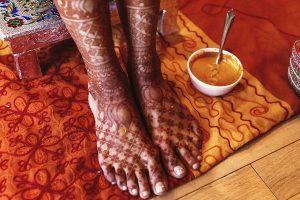 Trendy Feet Mehendi Designs