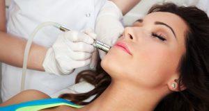 Laser Acne Scar Removal 101: 6 Tips from the Experts