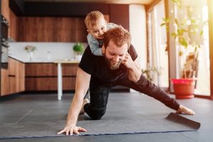 How to Fit Fitness Into the Hectic Schedule of Single Parenting
