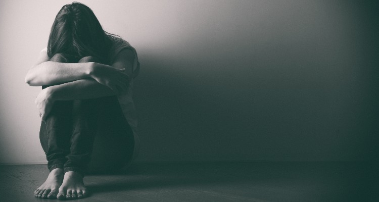 How to Identify Depression Symptoms and How to Treat It
