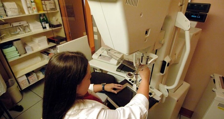 4 Things You Should Know Before Your First Mammogram