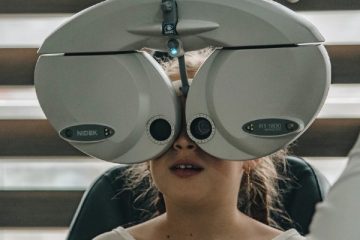 Visiting Your Eye Doctor? Here's What To Expect
