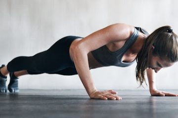 What type of Push-Ups works the Lower Chest?