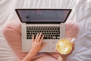 How Blog Writing Can Become a Fulltime Job?