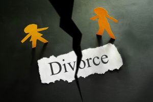 Causes of divorce - communication, infidelity, finances, incompatibility.