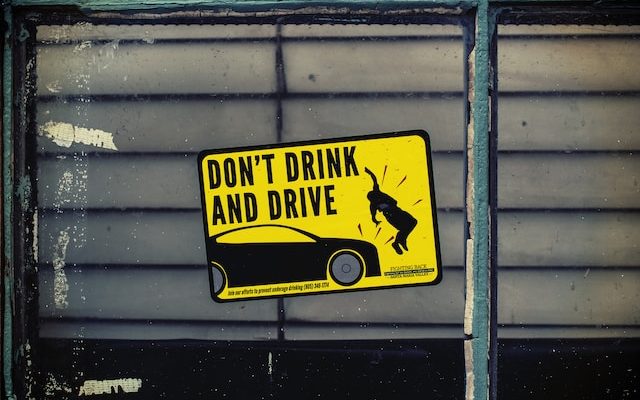 do not drink and drive banner